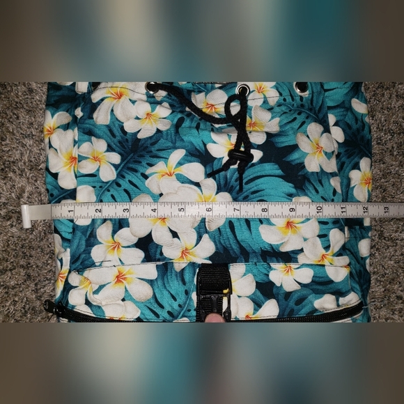 Nani Island | Made In Hawaii | Floral Backpack with Hibiscus Design Travel Bag - Picture 6 of 8